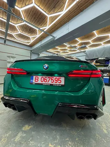 PPF auto, protecție zgârieturi și piatră, cadru vertical după aplicare PPF, atelier Criss Wrap Bragadiru.