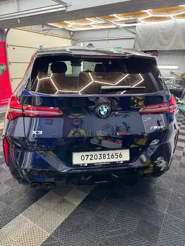 Folie PPF protecție vopsea, cadru vertical după aplicare PPF, lucrare 43 în atelierul Criss Wrap Bragadiru.