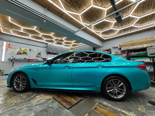 Colantare auto — lucrare Criss Wrap Bragadiru