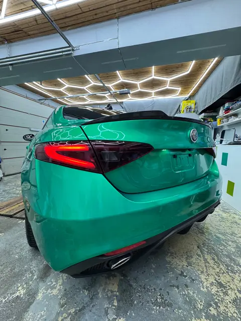 Colantare auto — lucrare Criss Wrap Bragadiru