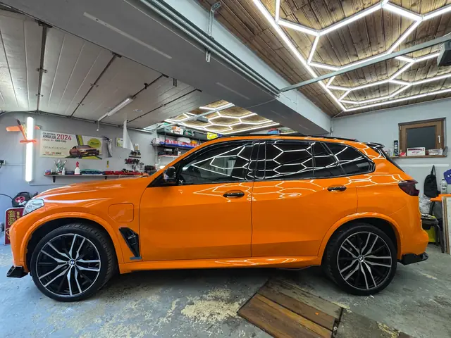 Colantare auto — lucrare Criss Wrap Bragadiru